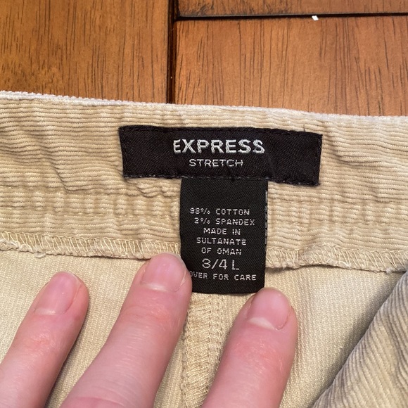 Express Corduroy Pants Size 3/4L - Picture 2 of 7